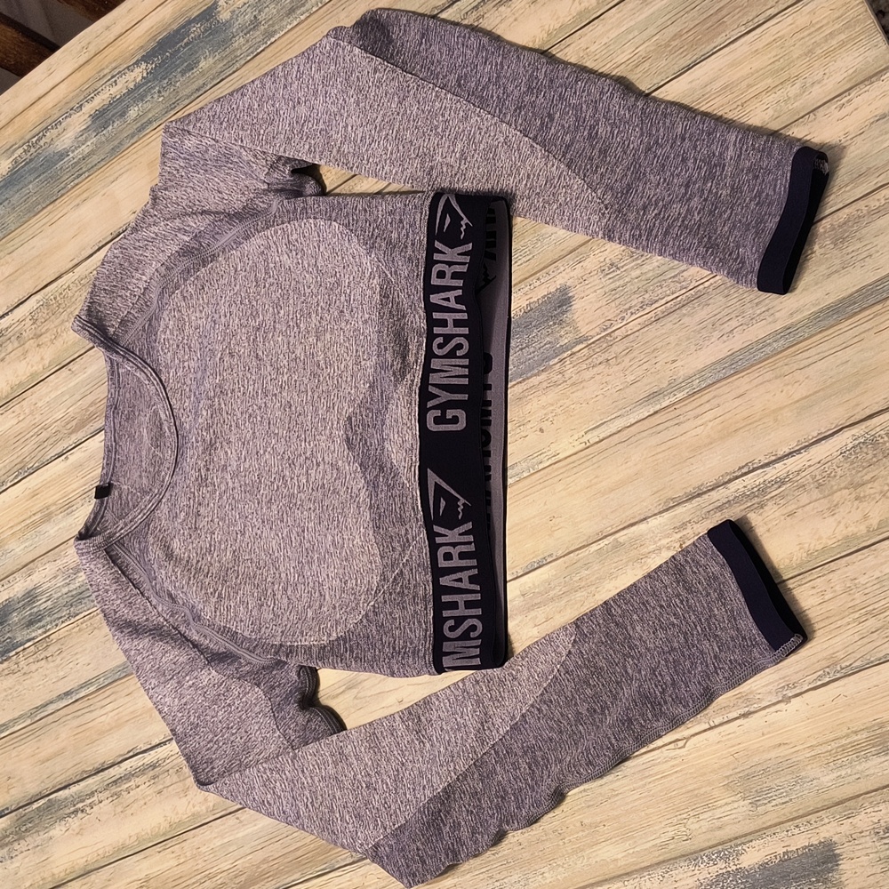 Gymshark Gray Long Sleeve Crop Top